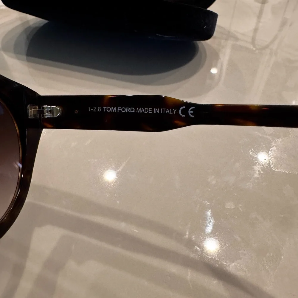 Tom Ford Rosanna Tortoise Shell Sunglasses